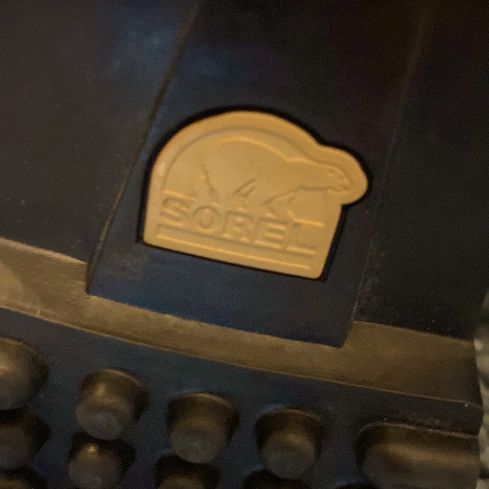 Sorel Bear lined snowboots - Picture 11 of 13